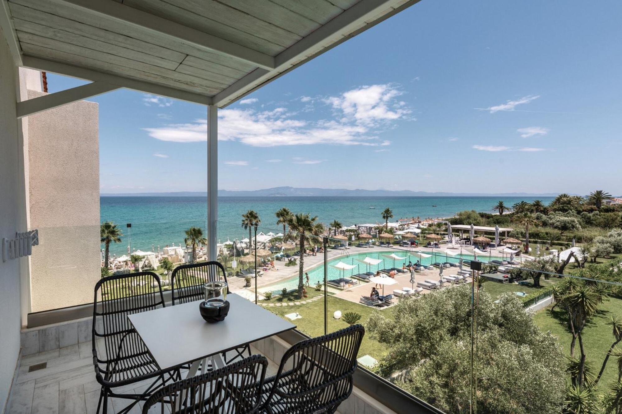 Blue Carpet Luxury Suites Pefkochori Luaran gambar